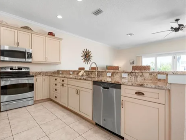 Holmes Beach Retreat with Private Pool on Anna Maria Island